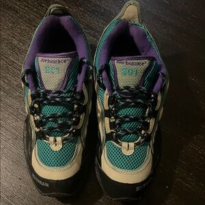 New Balance 801 Sneaker Mens Size 9.5 Gray/purp All Terrain Trail Hiking Running